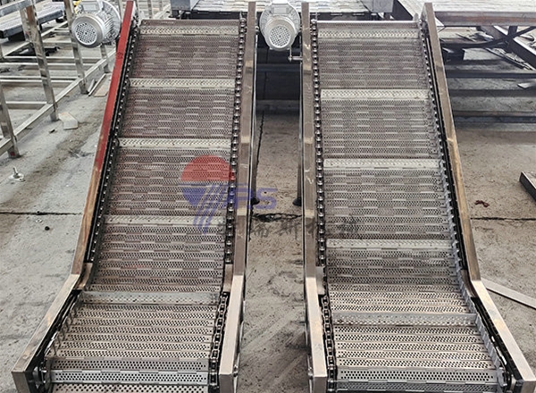 不銹鋼鏈板提升機(jī)